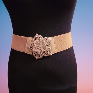 Retro elastic stretch belt with rhinestone flower buckle size 3X